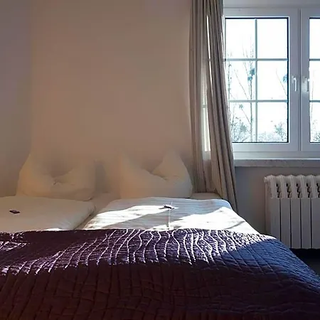 Haus Ueberland Bed & Breakfast