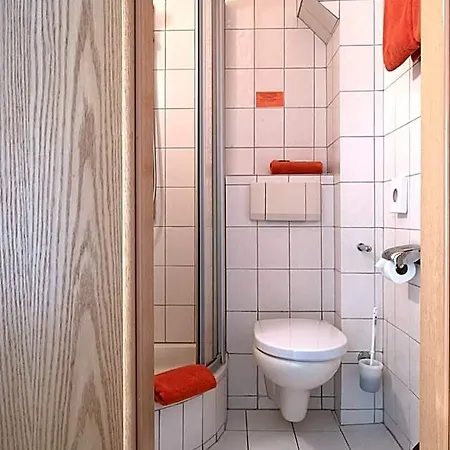 Haus Ueberland 3*