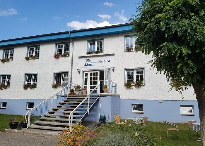 Bed and breakfast Haus überland 3*